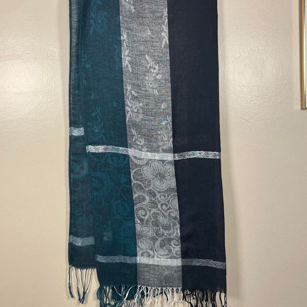 Women's Black and Grey teal Scarf-wraps